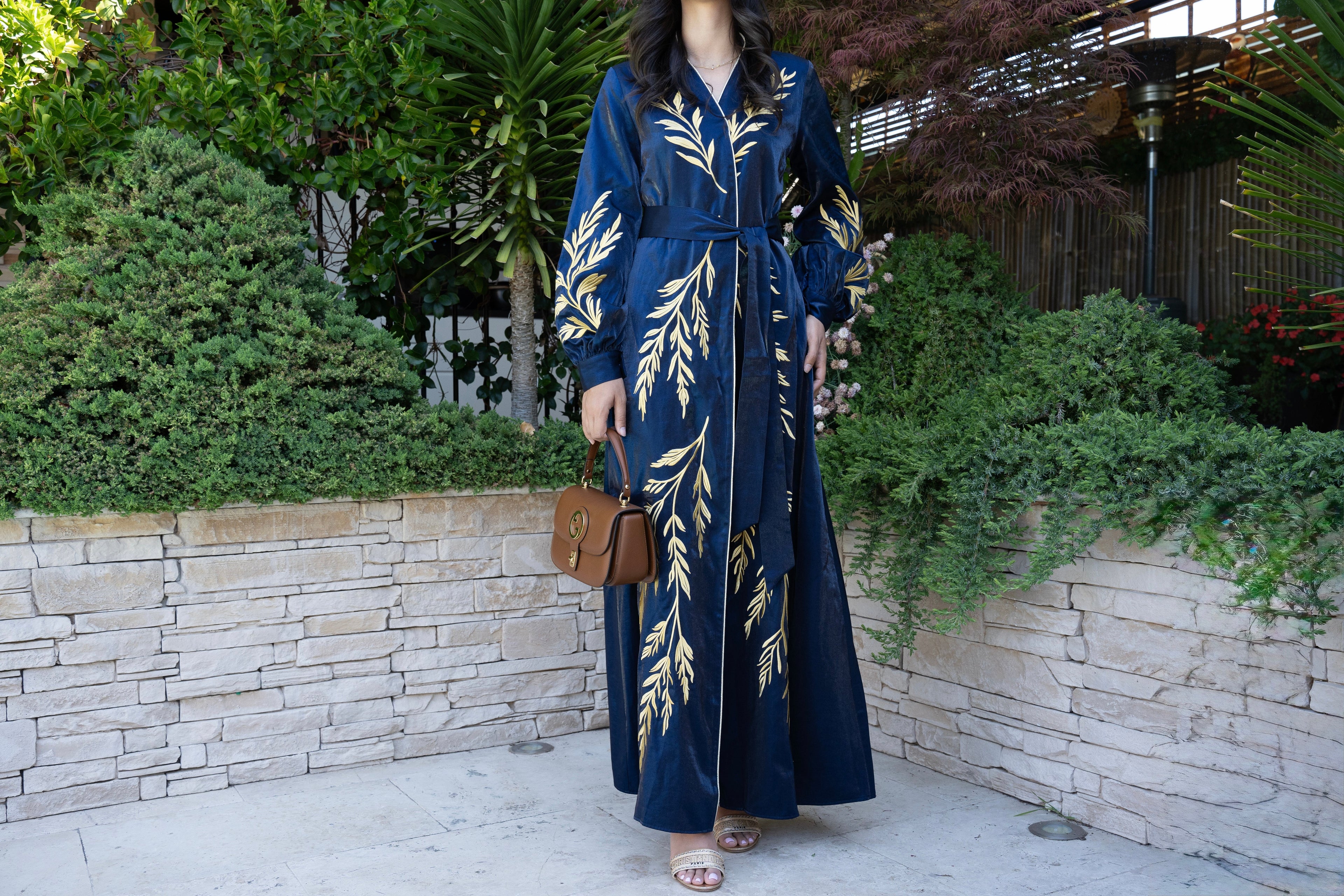 Robe Royal: Where Elegance Meets Empowerment